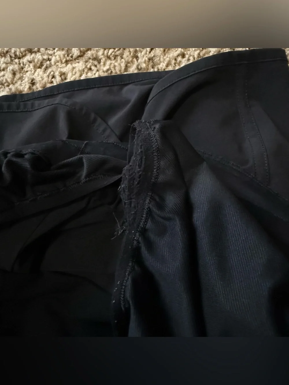 Lululemon Tracker Short Black Athletic Running Outdoors Shorts Size 12 *Descp